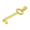 Přívěsek ve tvaru klíče se zlatou barvou, rozměry 26x10 mm, váha 1 g.